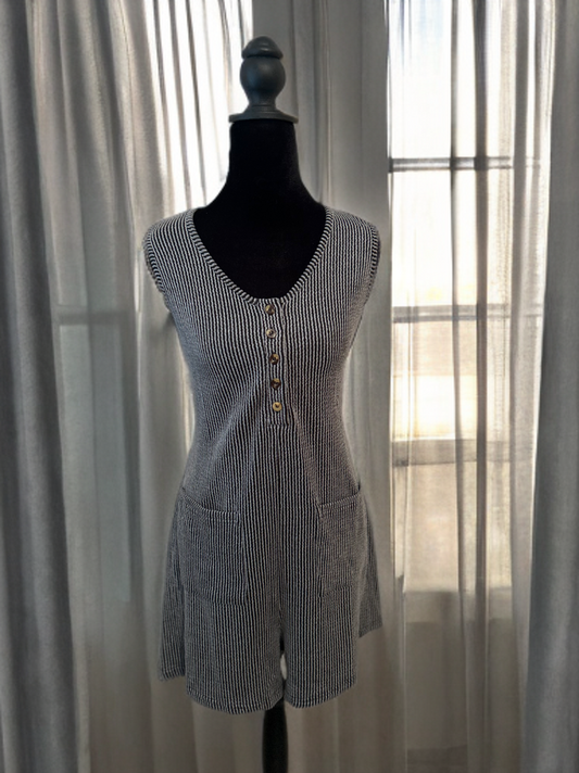 grey romper